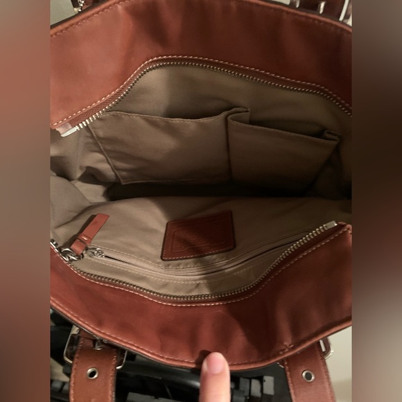 Coach Hampton Vintage Cognac Smooth Leather Tote Shoulder Bag - Picture 4 of 16